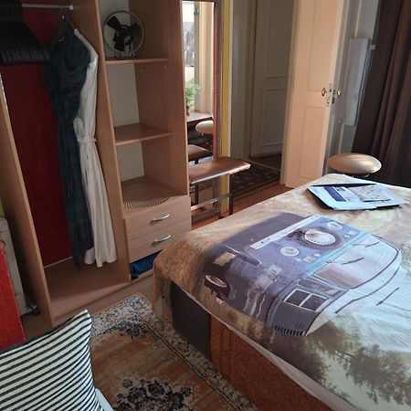 Homey Budget Bedroom Άμστερνταμ Εξωτερικό φωτογραφία